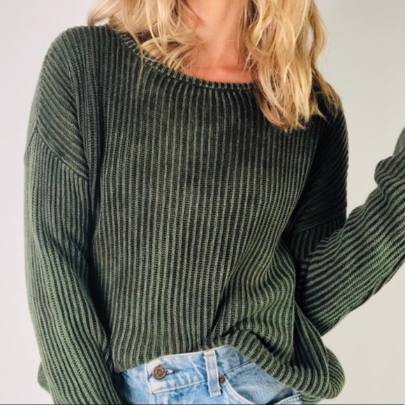 Brandy Melville Sweaters - BRANDY MELVILLE Ollie Green Cable Knot Sweater